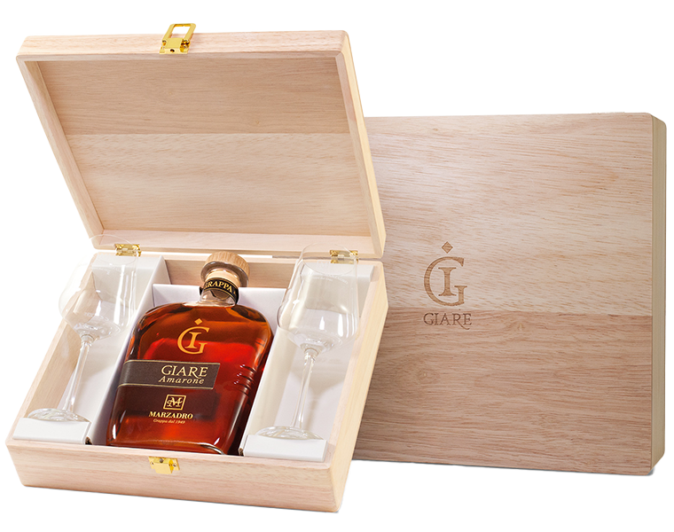 Grappa Giare Amarone Con 2 Bicchieri